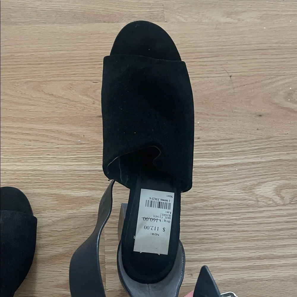 Black sandals - Marc Fisher Black Suede Mules size 7.5 - Picture 4 of 7
